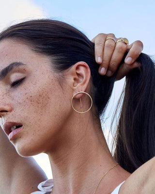 A Guide to Hoop Earrings and How to Wear Them